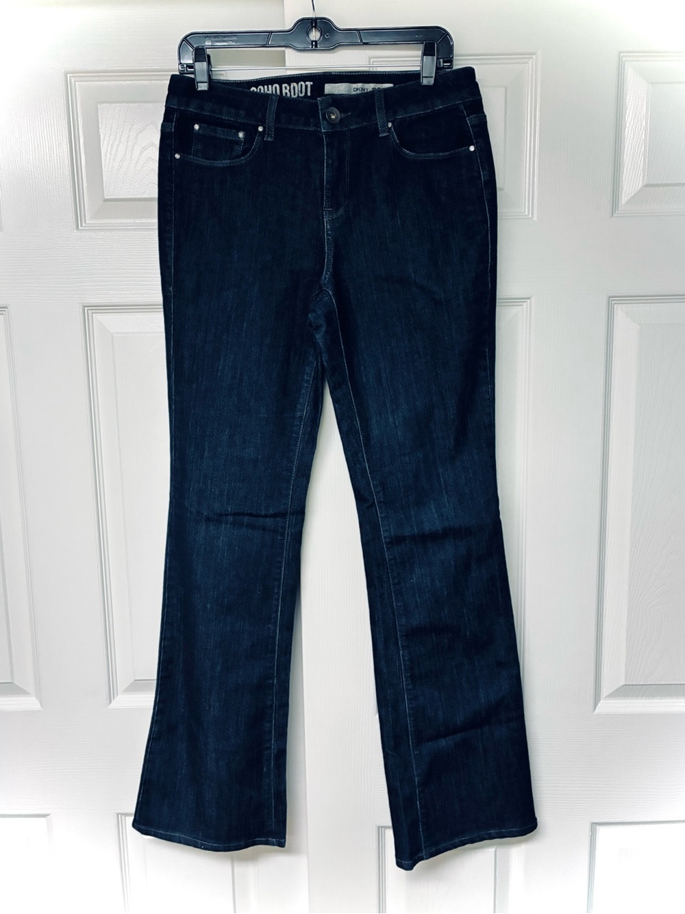 NWOT DKNY Jeans Size 6 SOHO Boot Jeans. Dark Blue Denim